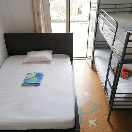 Shared Rooms Near Acropolis And Monastiraki Athene Buitenkant foto